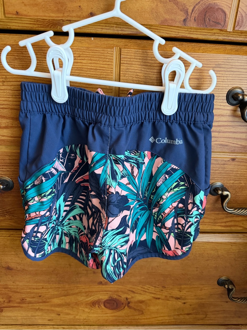 Columbia Sportswear Girls' Sandy Shores Board Shorts tropical print size 4/5 - Picture 2 of 3